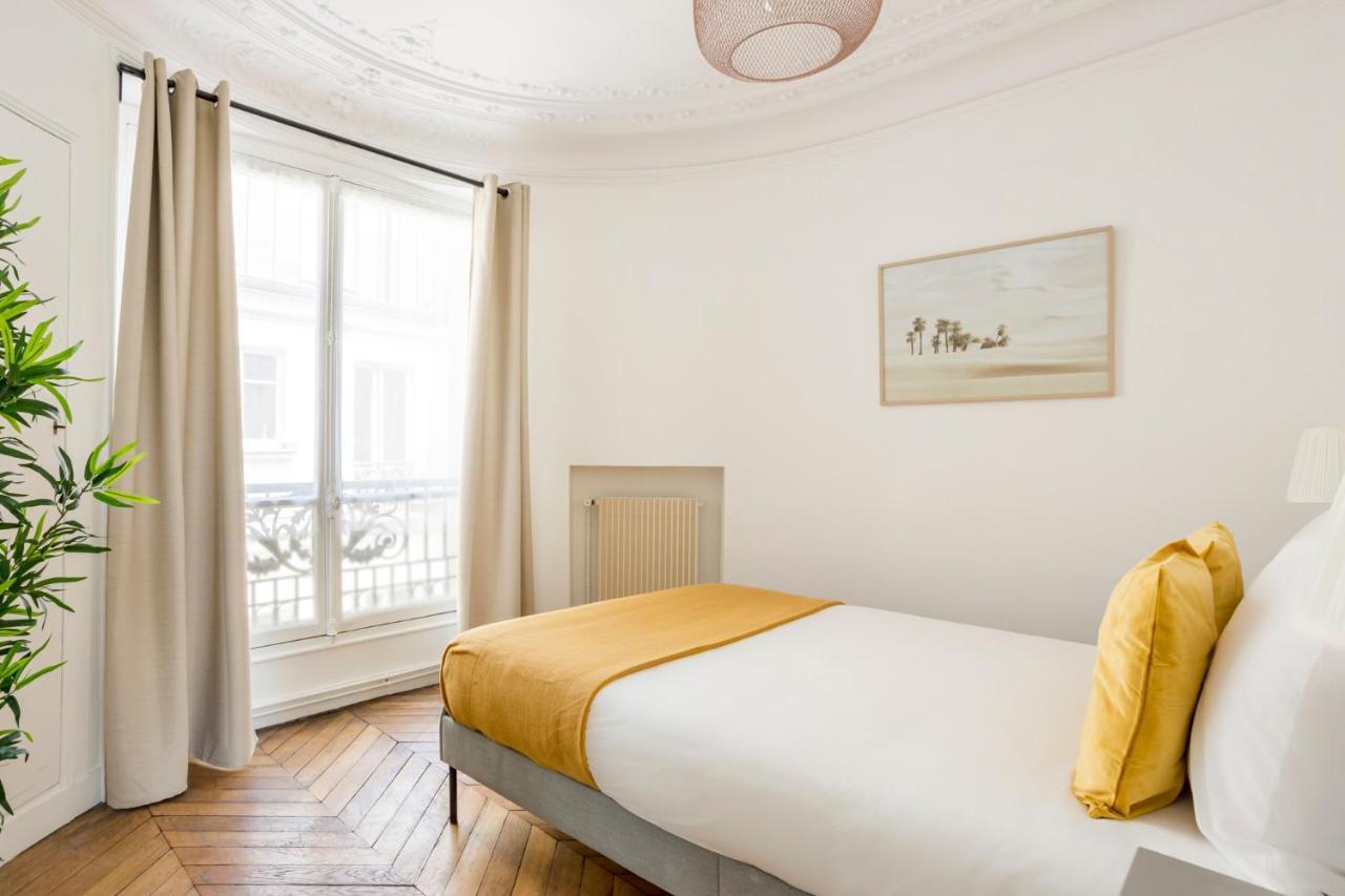Cosy 4 Bedrooms With Balcony - Champs Elysees París Exterior foto